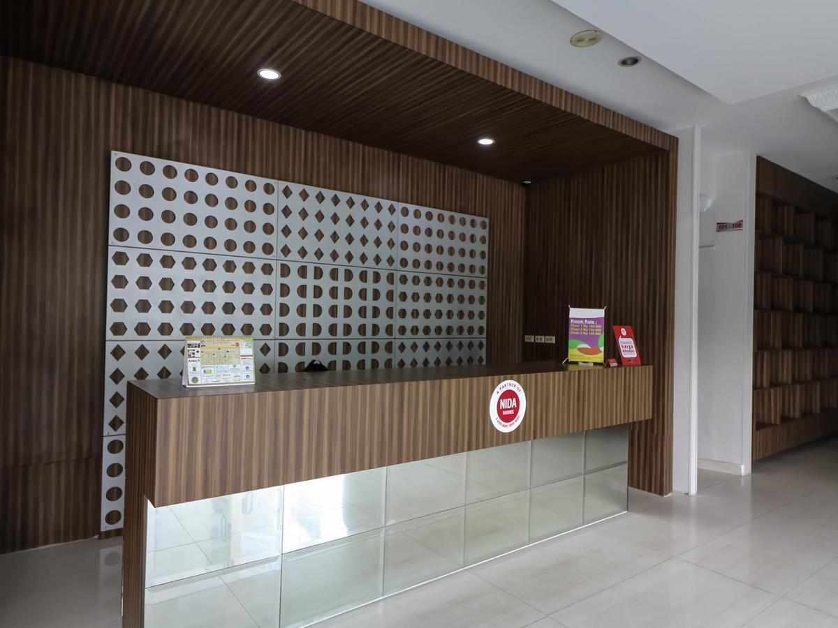 Hotel Nida Sudirman 240 Marpoyan Damai